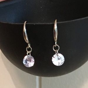 NIB ASHLYNN AVENUE  18K Button Drop Earrings